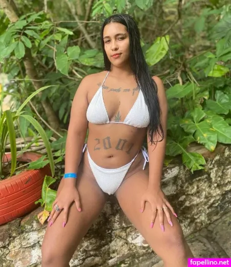 Mc Iasmin OnlyFans Thumbnail #2AZnFA0EPn