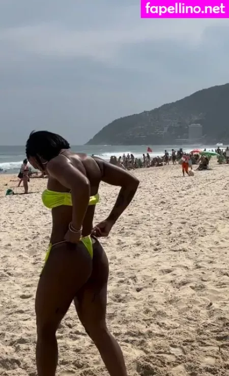 Mc Rebecca OnlyFans Thumbnail #byPeGdYos8