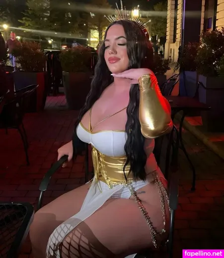 Mckenna Dawson OnlyFans Thumbnail #zUHsshzUTA