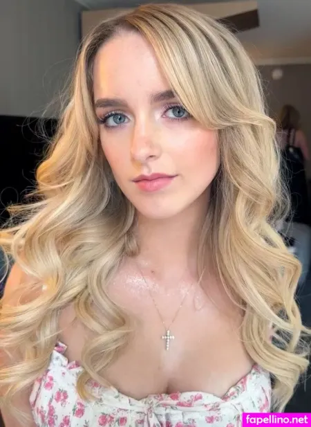 Mckenna Grace OnlyFans Thumbnail #I5eEqdWHHN