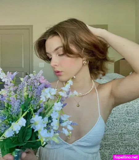 Mckenzie Bell OnlyFans Thumbnail #0NvH2cp6rg