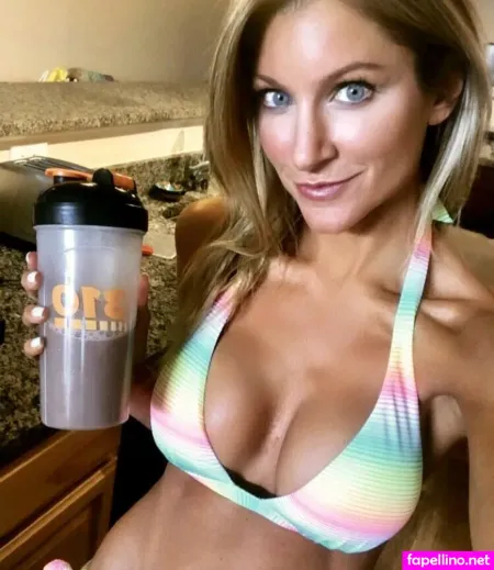 Mckinzie OnlyFans Thumbnail #0N0FCFt5Ym