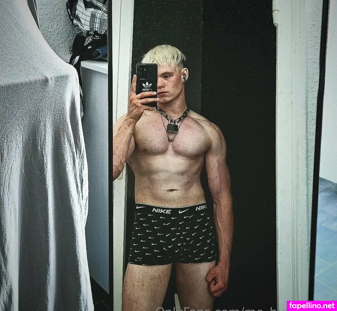 me_but_naked Nude Leaked OnlyFans Photo #994eSl8suT