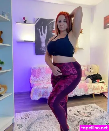 Me Larra OnlyFans Thumbnail #4QOgxwaZSt