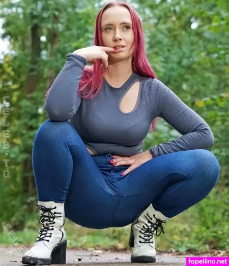 Me Stickersusi OnlyFans Thumbnail #inza01ntfh
