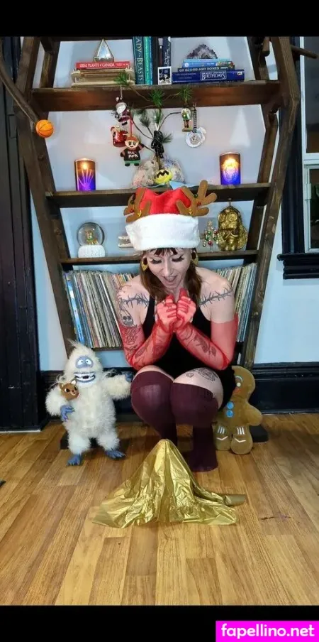 Meaganameliafree OnlyFans Thumbnail #MBXAeqdtNv