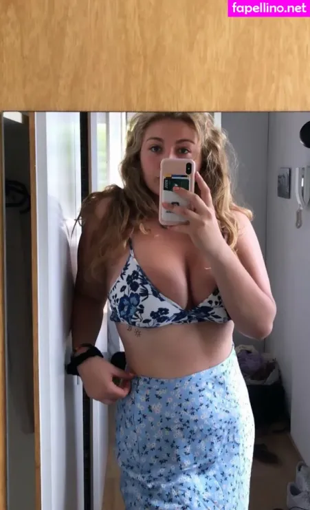 Meakelena OnlyFans Thumbnail #GZoqQSn9bY