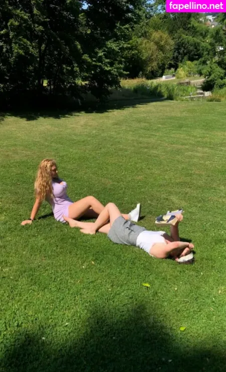 Meakelena OnlyFans Thumbnail #V7nlekYlIZ