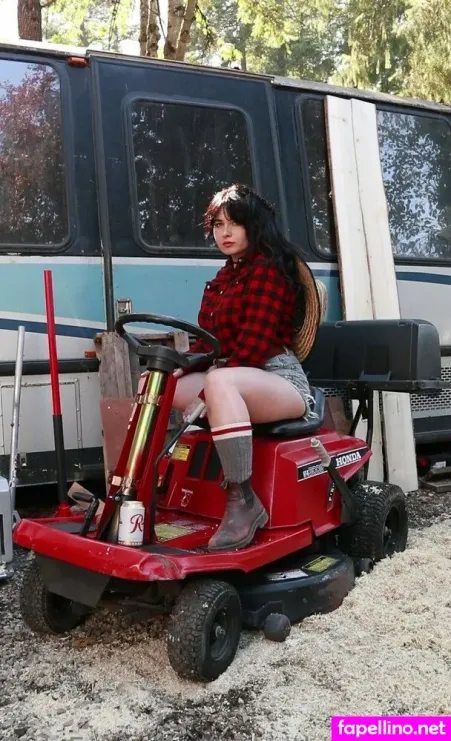 Mechanicmommyfree OnlyFans Thumbnail #MBlE25fJoc