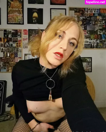 Meddleblooms OnlyFans Thumbnail #vKaQntfwTA