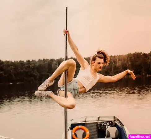 Medelainexx OnlyFans Thumbnail #Gg4VzIie7E