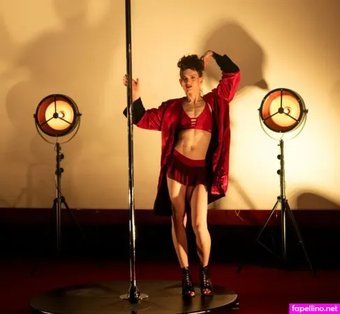 Medelainexx OnlyFans Thumbnail #j2ik1POw9S