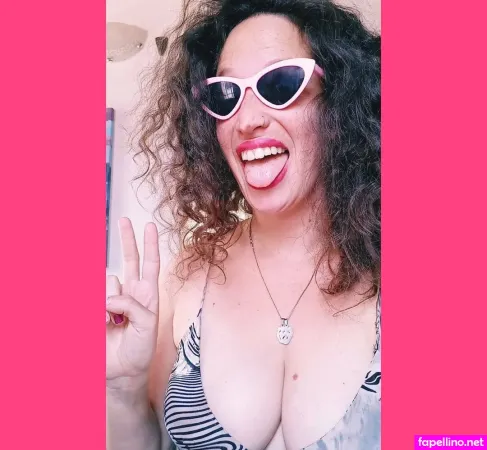 Medianamentelocos OnlyFans Thumbnail #TjPrFcZc61
