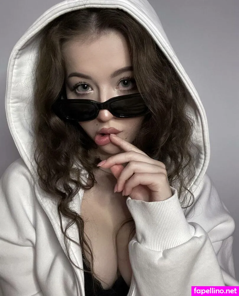 meduza_fish, queendaisydavis Nude Leaked OnlyFans Photo #MlCU4BSiWw