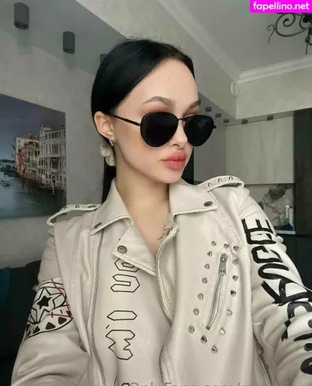 Mee Zee OnlyFans Thumbnail #vWsDWGKYlS
