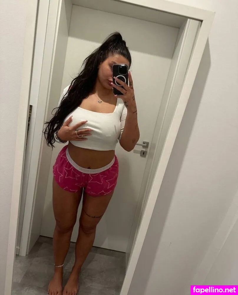 Meeeeeliis Nude Leaked OnlyFans Photo #DFO5khdKdf