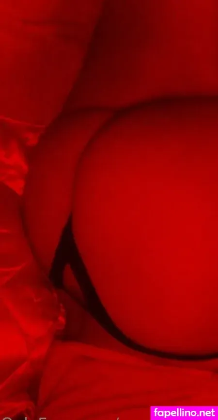 Meeelanie03 OnlyFans Thumbnail #HsFEmRiEAt