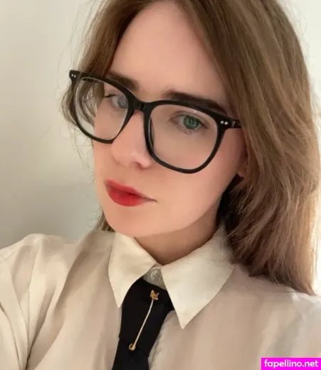 Meemo Comma OnlyFans Thumbnail #P4G3PK5tW4