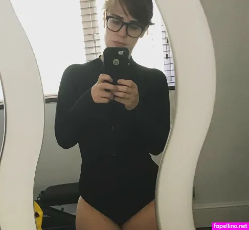 Meemo Comma OnlyFans Thumbnail #rlCM1VvSEE