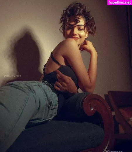 Meenakshi Chaudhary OnlyFans Thumbnail #BXpRlmBGrw