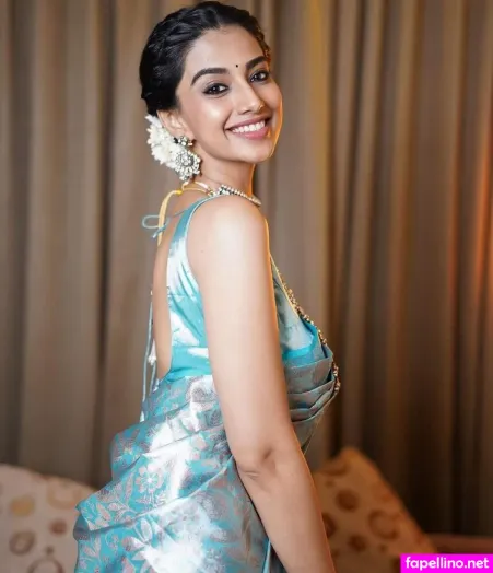 Meenakshichaudhary OnlyFans Thumbnail #09On2EU3ZI