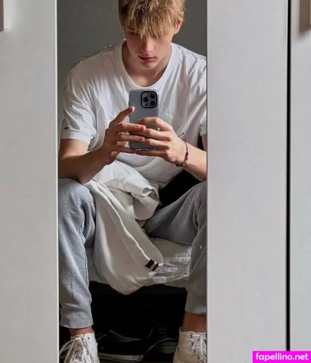 Meepicboy OnlyFans Thumbnail #COwIdHe34f