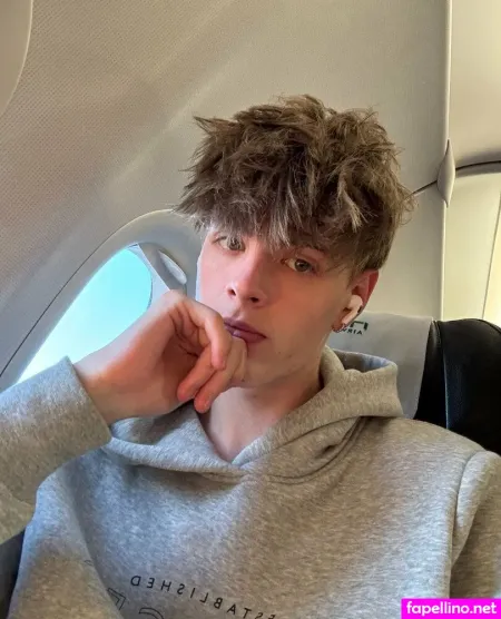 Meepicboy OnlyFans Thumbnail #STlIGiqXhL