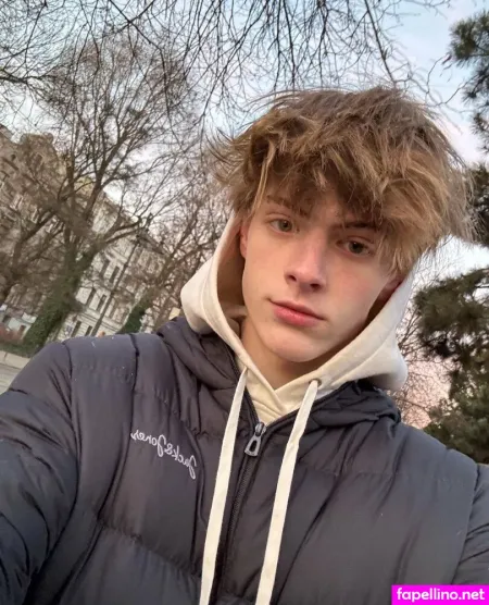 Meepicboy OnlyFans Thumbnail #ZxewbU7DD7