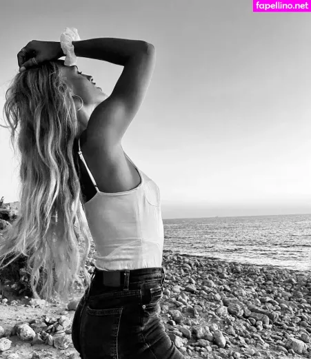 Meeryo7 OnlyFans Thumbnail #KM67x41hVb