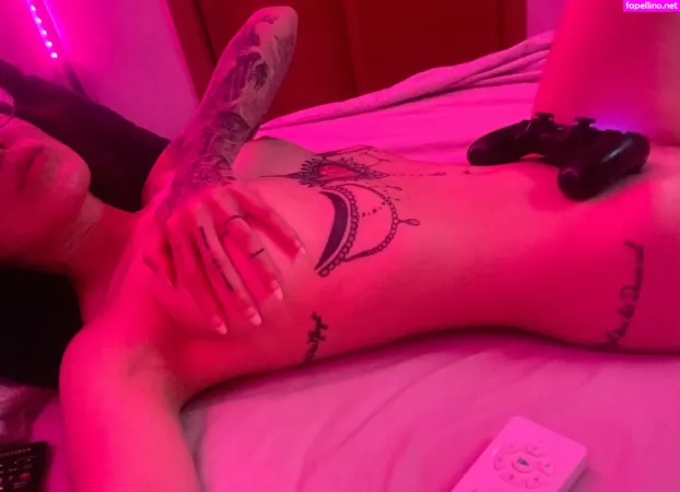 Meewc18 OnlyFans Thumbnail #PeeyM9wYlt