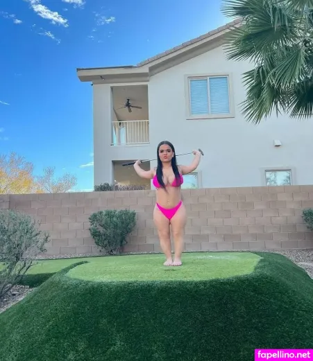 Meg Banks 3 OnlyFans Thumbnail #gGLOWBTWoP