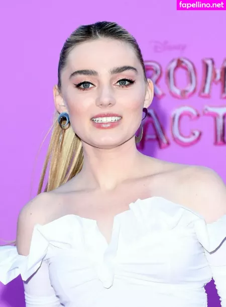 Meg Donnelly OnlyFans Thumbnail #v165Jz41AD