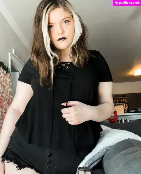 Meg Kaylee OnlyFans Thumbnail #UDlQV0iCNP