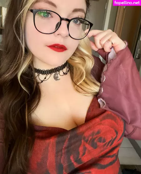 Meg Kaylee OnlyFans Thumbnail #wf8Dfj8p0n