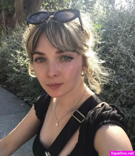 Meg Mills OnlyFans Thumbnail #IBkEb3cggZ