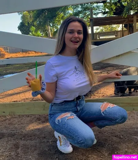 Meg Nutt OnlyFans Thumbnail #QZjCDjRomA