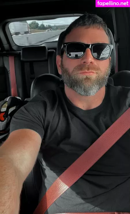 Megadongx OnlyFans Thumbnail #Qik3ZfasAG