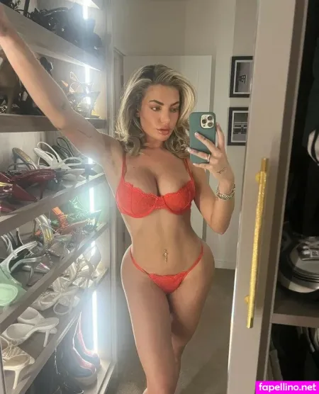 Megan Barton Hanson 1 OnlyFans Thumbnail #MccHYmVoB3