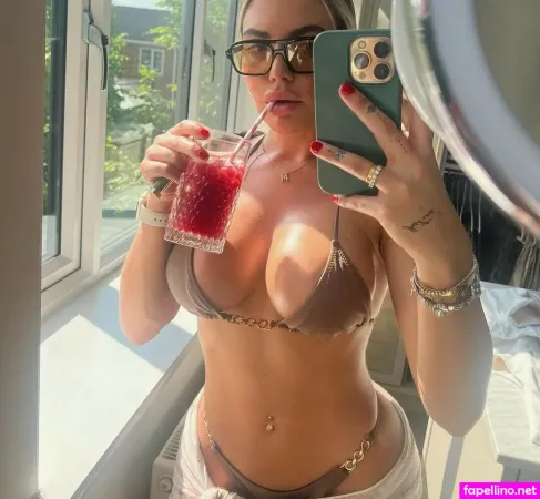 Megan Barton Hanson 1 OnlyFans Thumbnail #jyzw6dYwhd