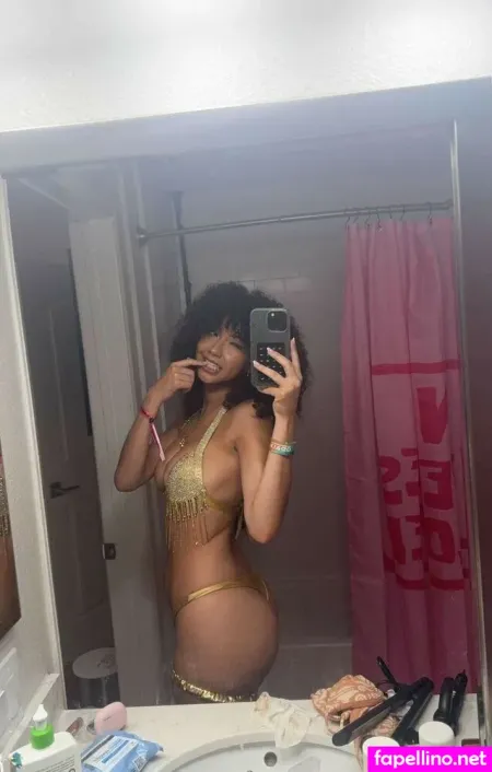 Megan Botnick 8 OnlyFans Thumbnail #2E7fXyRAF1