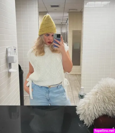 Megan Bowen OnlyFans Thumbnail #I4fcaxxoux