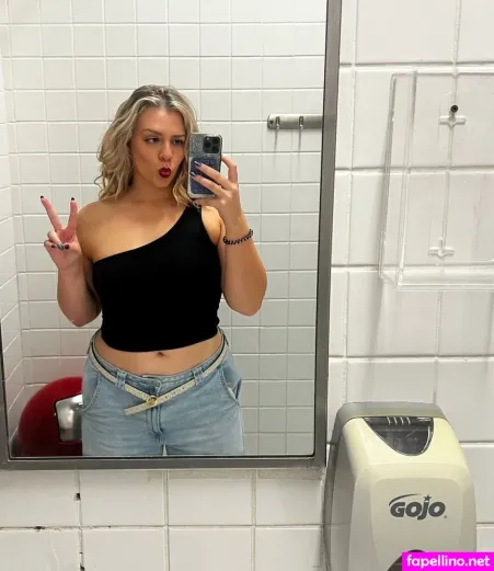 Megan Bowen OnlyFans Thumbnail #KBqrX1bUBb