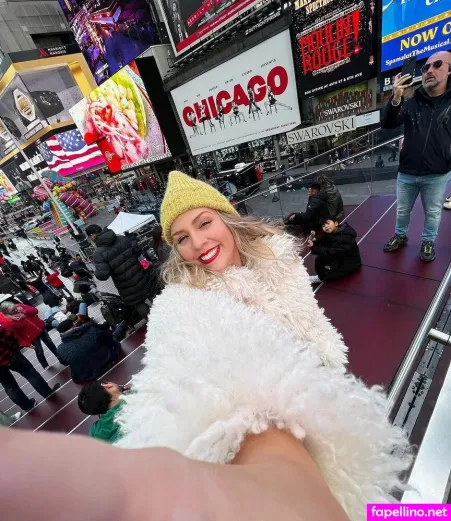 Megan Bowen OnlyFans Thumbnail #lBoAi7IH9U