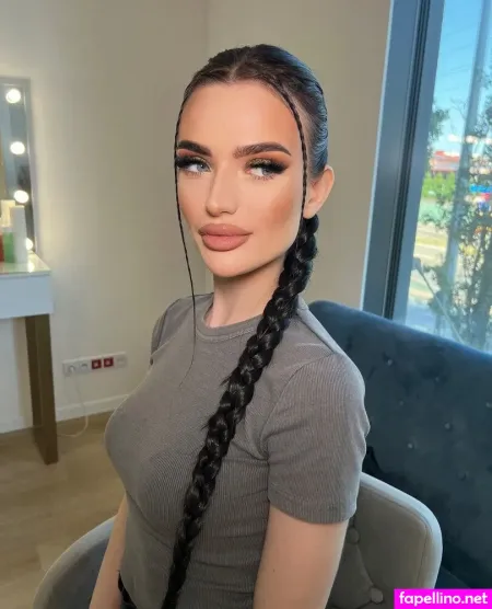 Megan Brunette OnlyFans Thumbnail #Hnaaj17FKq