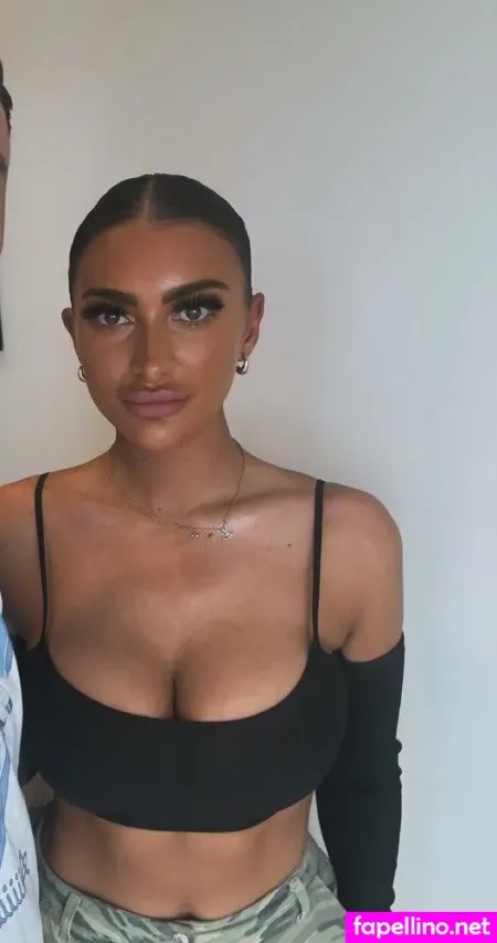 Megan Elwell OnlyFans Thumbnail #ayzkbAYyBd
