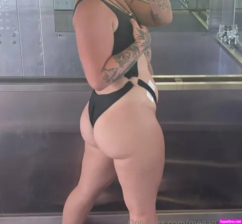 Megan F2xxx OnlyFans Thumbnail #7oWlb1MHW4