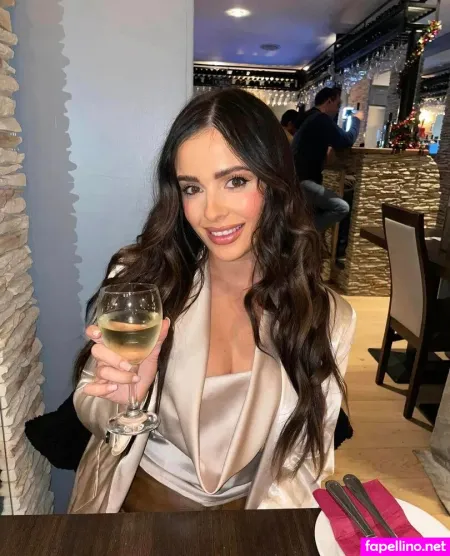 Megan L OnlyFans Thumbnail #gIhRqoEoD2