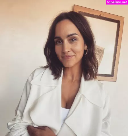 Megan Montaner OnlyFans Thumbnail #E52FUH9oII