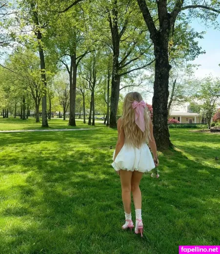 Megan Moroney OnlyFans Thumbnail #L4NjD3PDSF