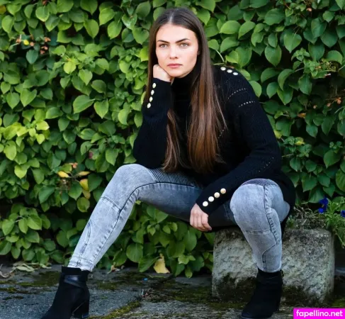 Megan Nicholls OnlyFans Thumbnail #xlRpvArGMa